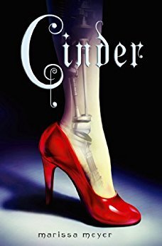 Cinder (The Lunar Chronicles, #1)
